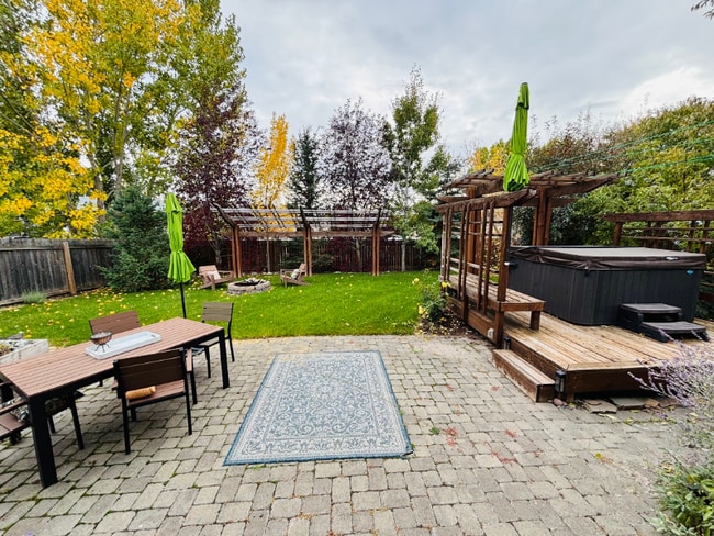 property at 715 Cedar St