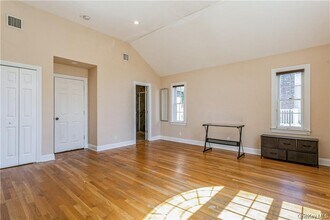 39 Croydon Rd in Yonkers, NY - Building Photo - Building Photo