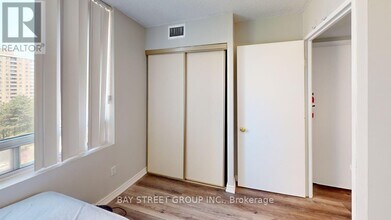 1417-3050-3050 Ellesmere Rd in Toronto, ON - Building Photo - Building Photo