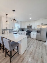 9027 Skyline Dr in Burr Ridge, IL - Building Photo - Building Photo