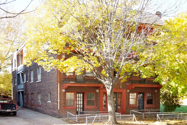 1676 E 133rd St in East Cleveland, OH - Building Photo - Building Photo