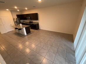 5227 Dragonfly Dr in Wildwood, FL - Building Photo - Building Photo