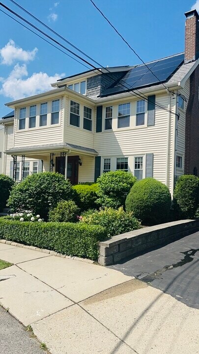 48 Trapelo St in Boston, MA - Building Photo