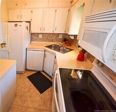 1963 SW Palm City Rd in Stuart, FL - Building Photo - Building Photo