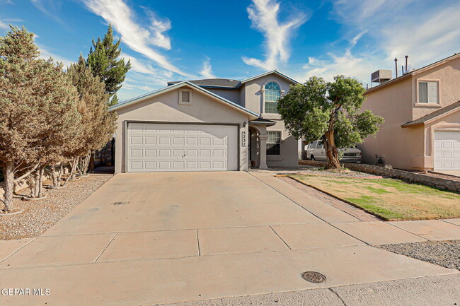 5737 Rick Husband Dr in El Paso, TX - Building Photo - Building Photo