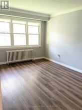 158 James St in St Catharines, ON - Building Photo - Building Photo