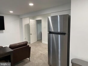 7416 Rhondda Dr in Lorton, VA - Building Photo - Building Photo