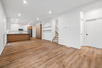 9421 154 St NW in Edmonton, AB - Building Photo - Building Photo