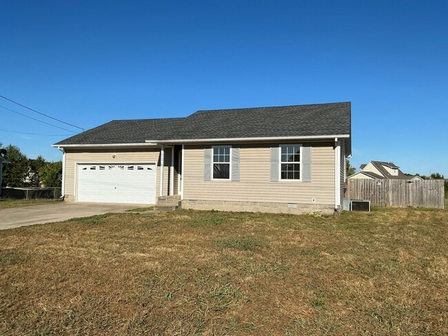 714 Shetland Dr in Oak Grove, KY - Building Photo - Building Photo