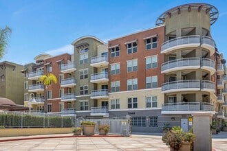 12668 W Chapman Ave in Garden Grove, CA - Building Photo - Building Photo