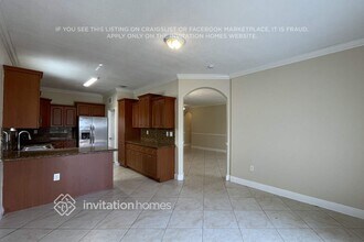 13163 SW 256th St in Homestead, FL - Foto de edificio - Building Photo