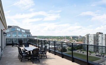 Westmount Estates III in London, ON - Building Photo - Building Photo