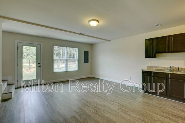 property at 120 River Stancil Dr