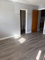 65 French King Hwy in Erving, MA - Building Photo