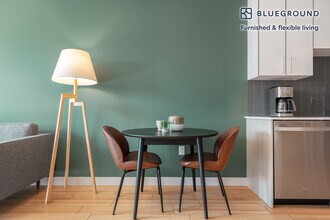 320 D St in Boston, MA - Building Photo - Building Photo