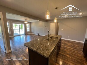 301 E St Eunice Rd in Fulton, MO - Building Photo - Building Photo