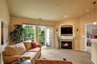 12109 NE 171st Pl in Bothell, WA - Building Photo - Building Photo