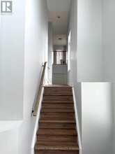 3030 Breakwater Ct in Mississauga, ON - Building Photo - Building Photo