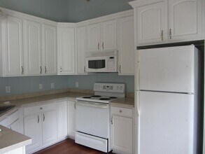 22 Mayfair Dr in Bluffton, SC - Building Photo - Building Photo