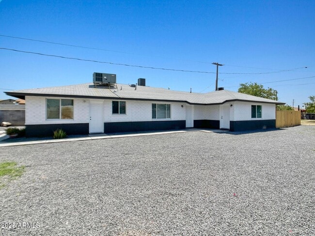 property at 2109 W Hayward Ave