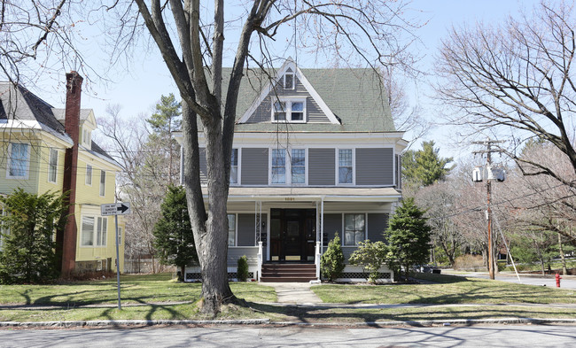 1091 Wendell Ave in Schenectady, NY - Building Photo - Building Photo