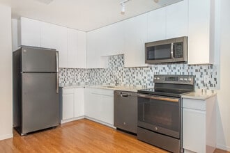 Essence 144 in East Orange, NJ - Building Photo - Building Photo