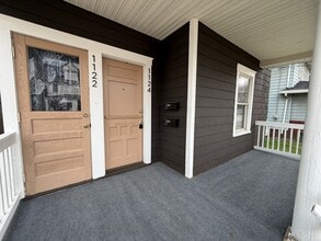 1122-1124 Hoover Pl NW in Canton, OH - Building Photo - Building Photo