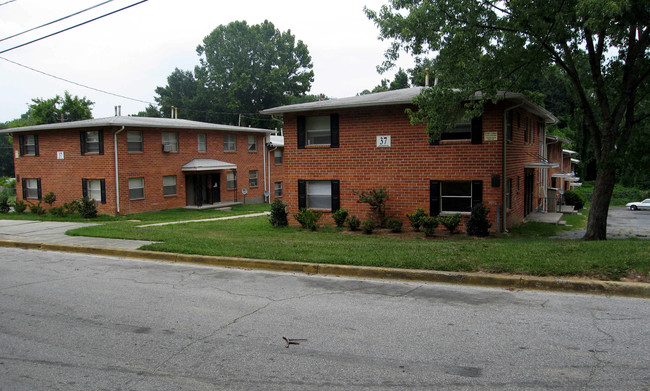 37 Wadley St NW in Atlanta, GA - Foto de edificio - Building Photo