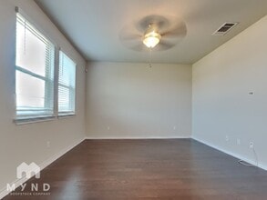 3801 Soft Shore Ln in Pflugerville, TX - Building Photo - Building Photo