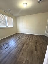 2405 Bay St in Morehead City, NC - Building Photo - Building Photo