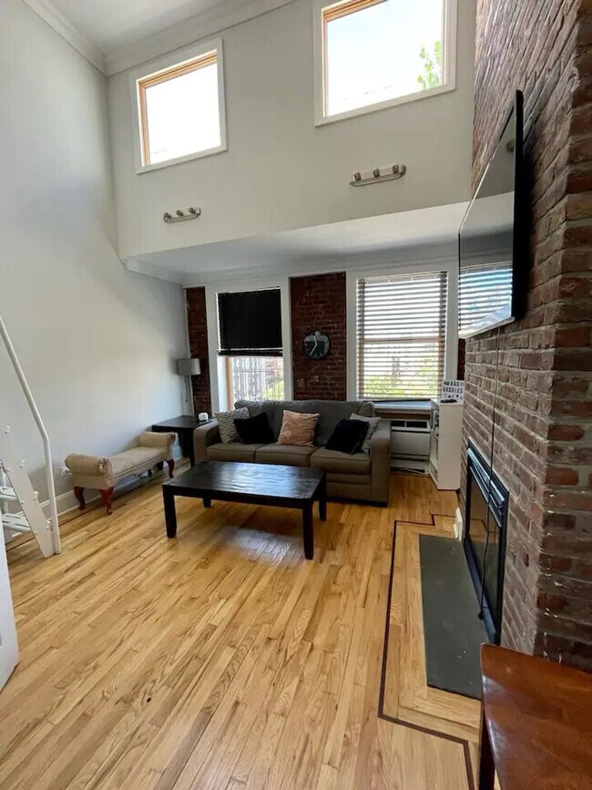 property at 468W W 47th St