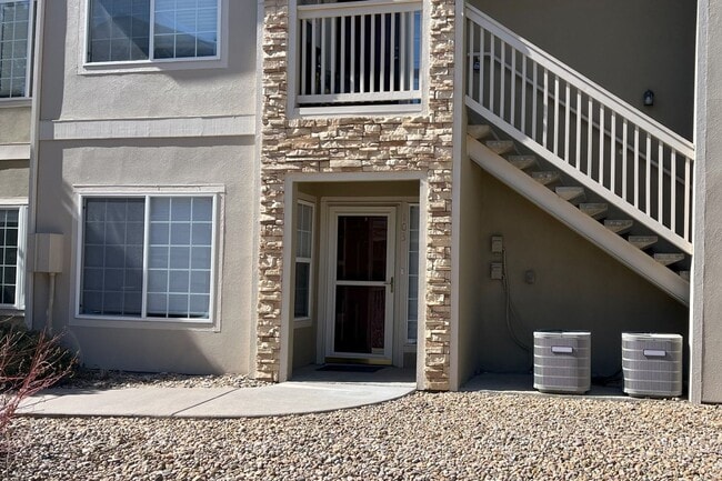 10075 E Carolina Pl in Denver, CO - Building Photo - Building Photo