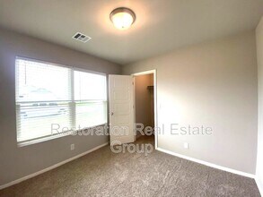 10010 E 108th Pl N in Owasso, OK - Building Photo - Building Photo