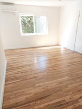6640 Woodman Ave in Los Angeles, CA - Building Photo - Building Photo