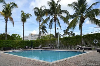 1555 N Treasure Dr-Unit -407 in North Bay Village, FL - Building Photo - Building Photo