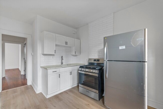 4308 Grand Ave-Unit -#1 in North Bergen, NJ - Building Photo - Building Photo