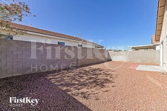 3621 Walnut Wood St in Las Vegas, NV - Foto de edificio - Building Photo