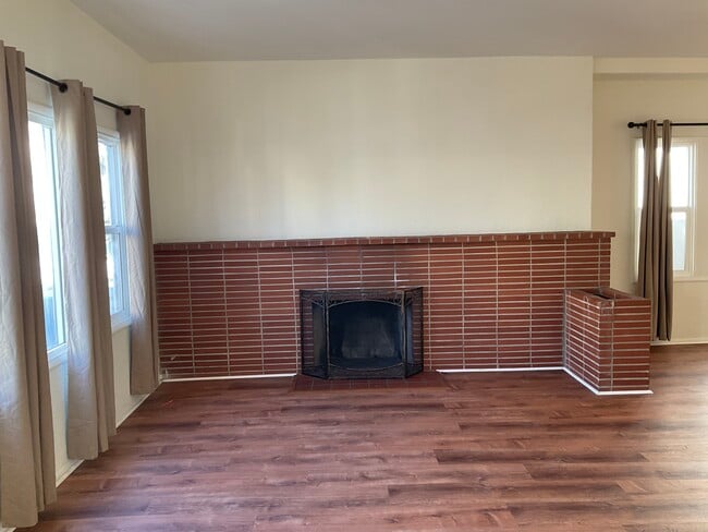 438 Perkins St, Unit 438 in Oakland, CA - Building Photo - Building Photo