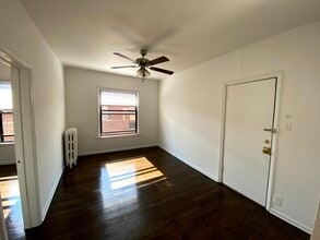 931 W Sunnyside Ave in Chicago, IL - Building Photo - Building Photo