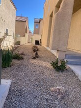 9519 Milkweed Canyon Ave in Las Vegas, NV - Building Photo - Building Photo
