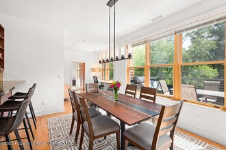 227 Midland Ave in Basalt, CO - Foto de edificio - Building Photo