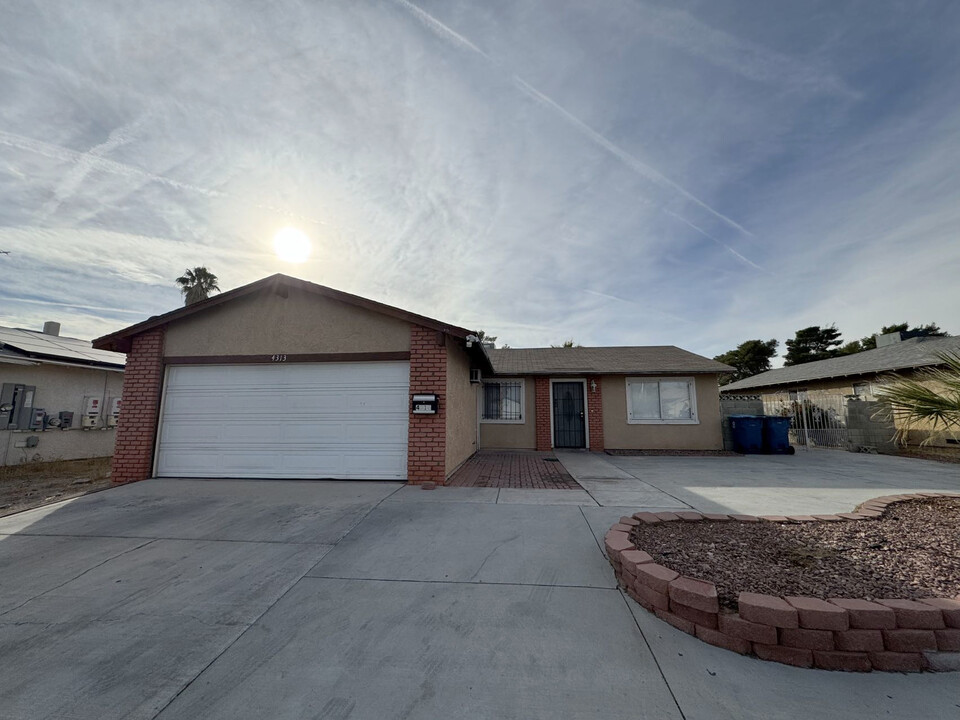 4313 Mott Cir in Las Vegas, NV - Building Photo