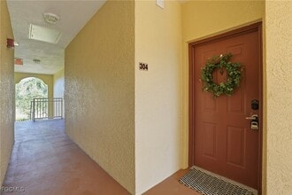 15590 Ocean Walk Circle in Ft. Myers, FL - Building Photo - Building Photo