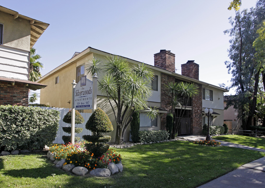 Silverwoods Apartments in Upland, CA - Building Photo