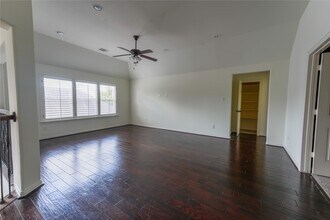 25411 Springwood Lake Dr in Katy, TX - Building Photo - Building Photo