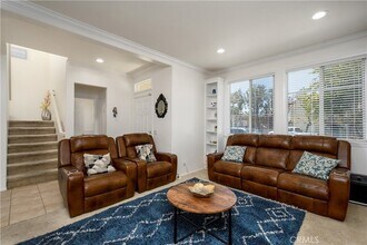 18 Vía Florencia in Mission Viejo, CA - Building Photo - Building Photo