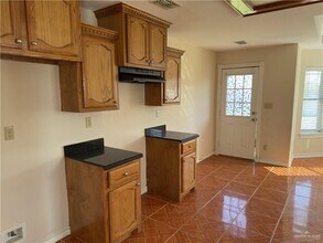 2013 Harvard Ave in McAllen, TX - Building Photo - Building Photo