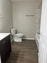 1081 Scarborough Ct, Unit F5 in Chesterton, IN - Foto de edificio - Building Photo