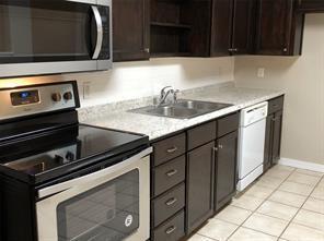 1821 N Alexander St in Sherman, TX - Building Photo