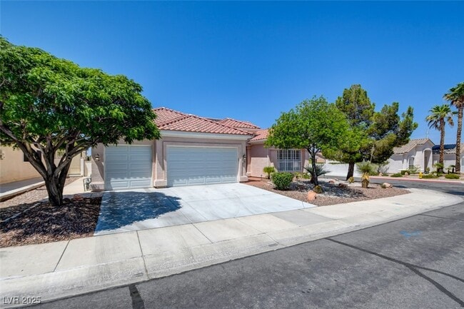 property at 8528 Crest Hill
